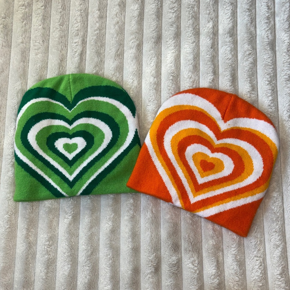 Colorful Heart Pattern Beanie Set